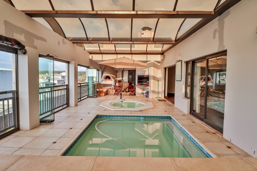 7 Bedroom Property for Sale in Myburgh Park Western Cape